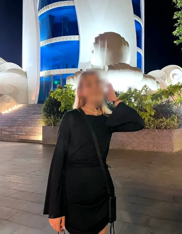 Enni, 26