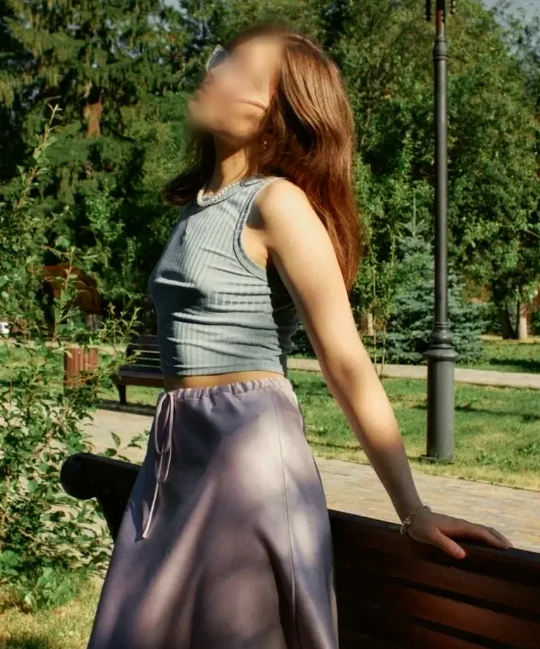 Milla, 21